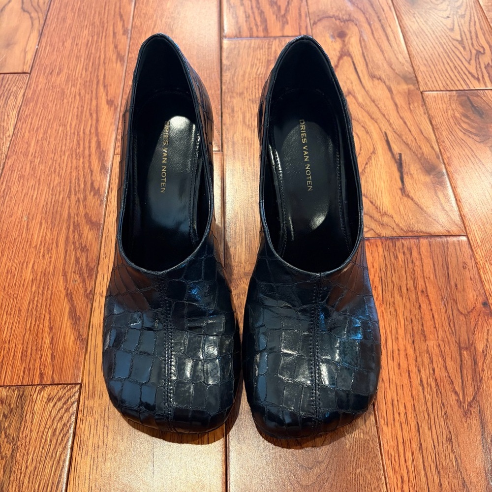 Dries Van Noten Black Croc-Embossed Square-Toe Pumps